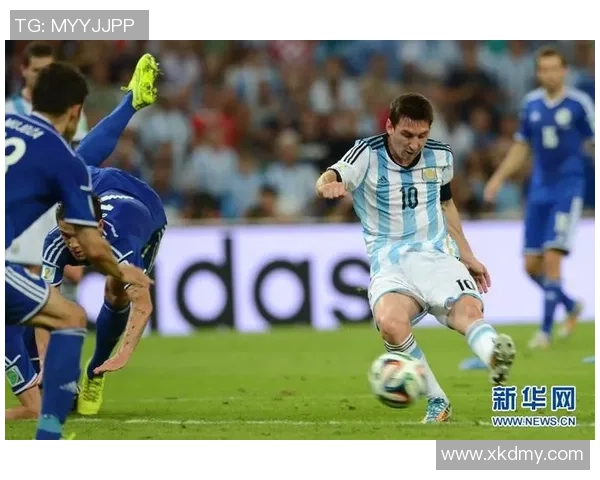 足球明星精彩瞬间展现帅气动作高清图集让你领略球场魅力